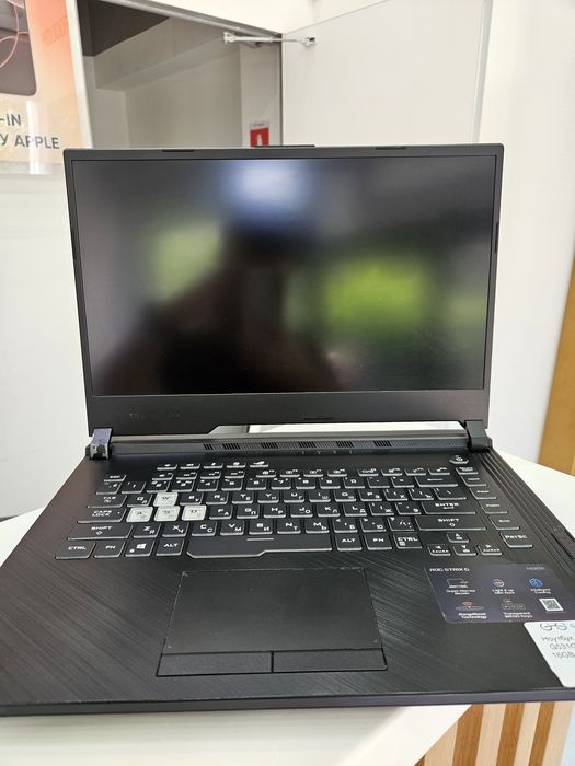 Ноутбук Asus Rog Strix