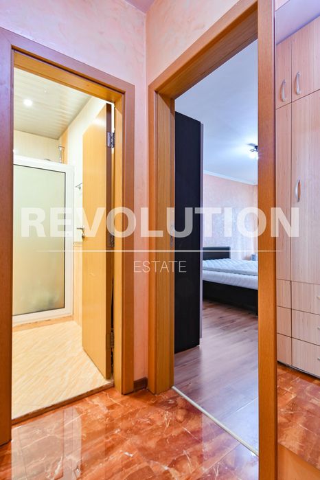 Дава се под наем Двустаен апартамент в София, Дианабад - 80 кв.м за 715 € - Снимка #7