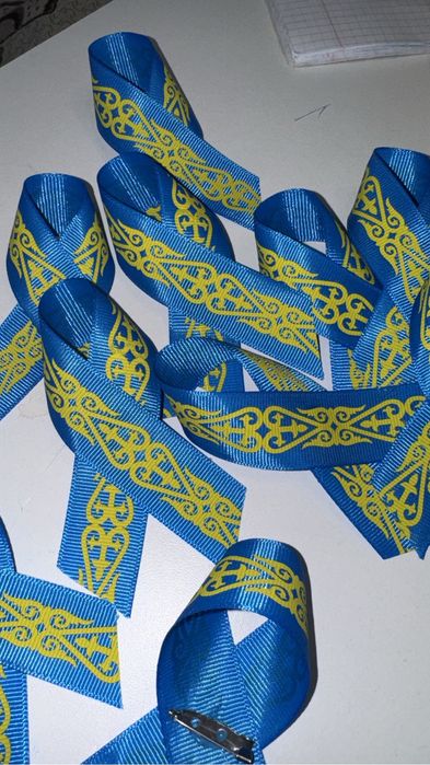 Пилотки и галстуки