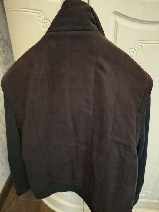 Мужская куртка типа бомбер