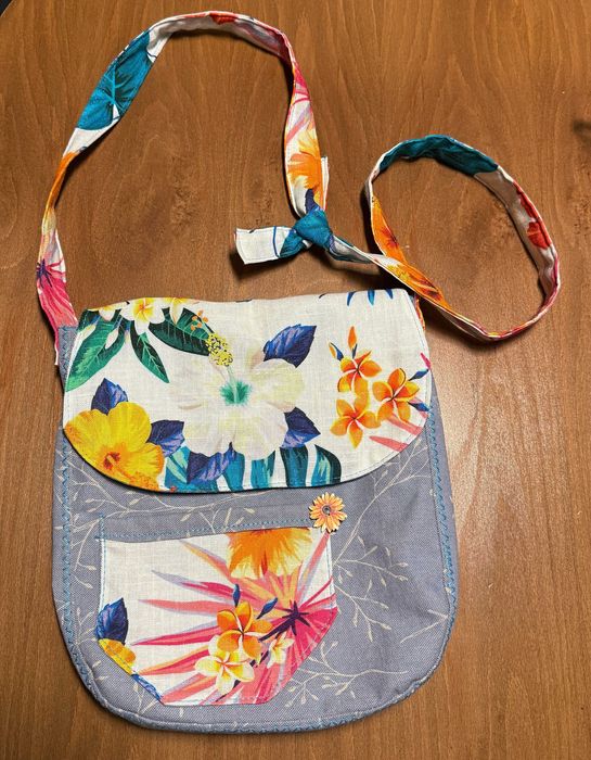 Малки дамски чанти, ръчна изработка