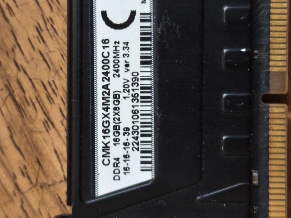 Vand DDR 4  32+8 Gb Vengeance