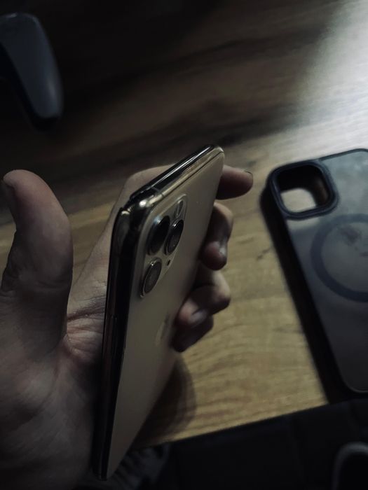 Айфон 11 про голд