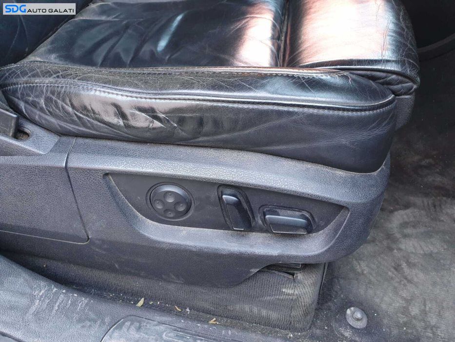 Scaun Piele cu Incalzire Electric Dreapta Fata Sofer Audi Q7 4L 2007 - 2015 [Q3210] [Q3212]