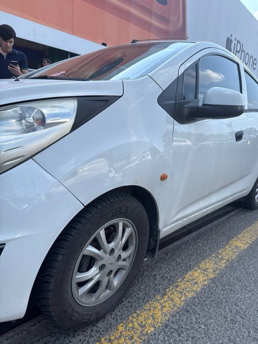 chevrolet spark avtomat 2012