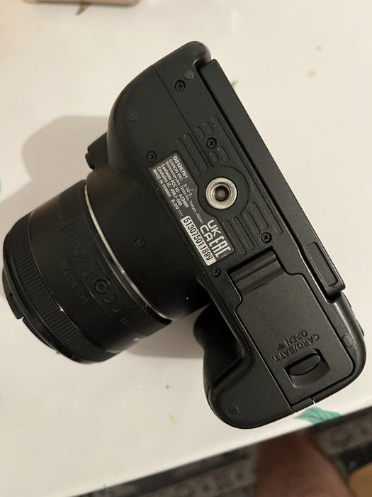 Canon 250D в отличном состояний