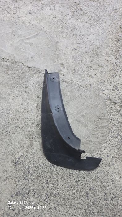 Брызговик п.л лексус рх300