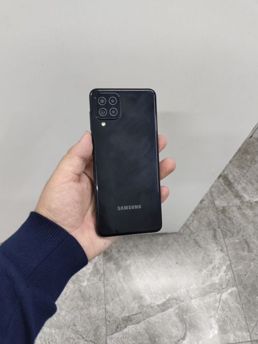 Продам Samsung A22 64gb