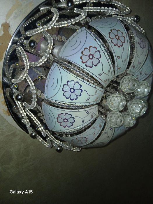 Lyustra sotiladi hamma joyi ishlidi