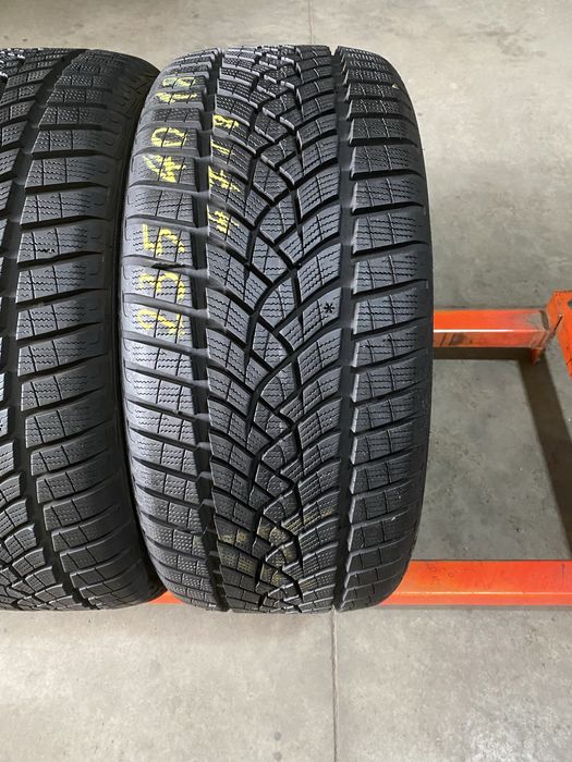 Anvelope iarna 235/40/18 Goodyear Ultra Grip Performance 235 40 18 R18