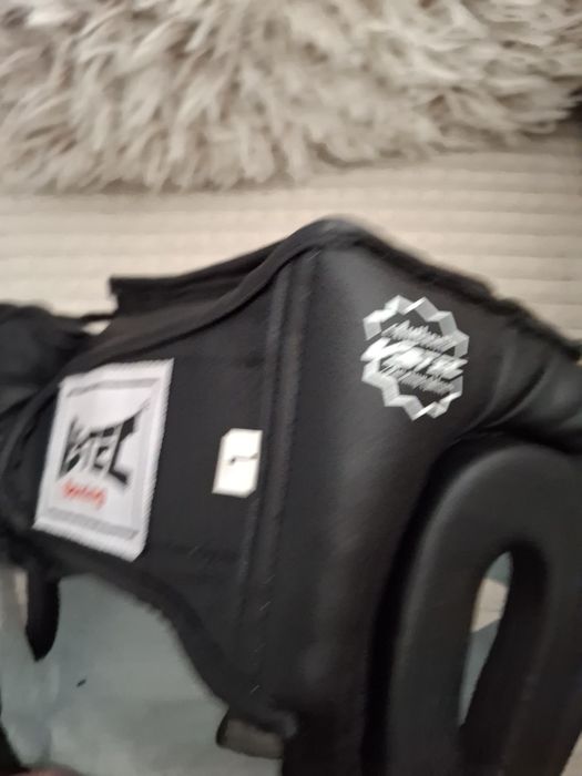 Каска за бокс/ Боксова каска