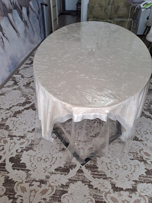 Стол овальный продам