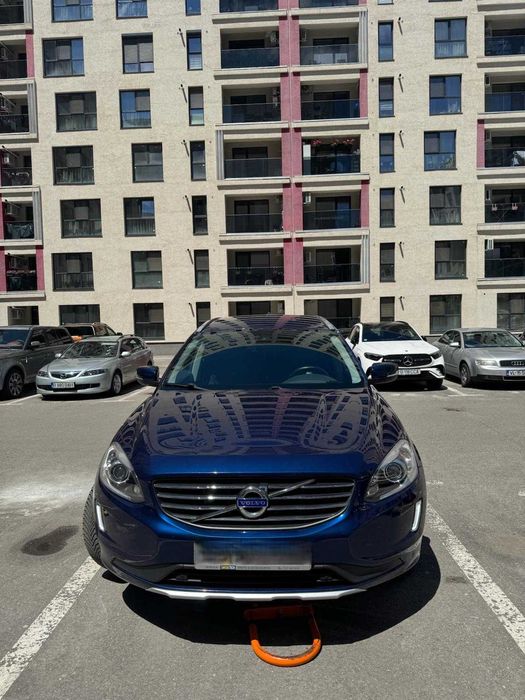 Volvo XC60 D5 Ocean Race 2015 215CP AWD