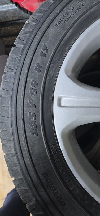 Продам шины с дисками