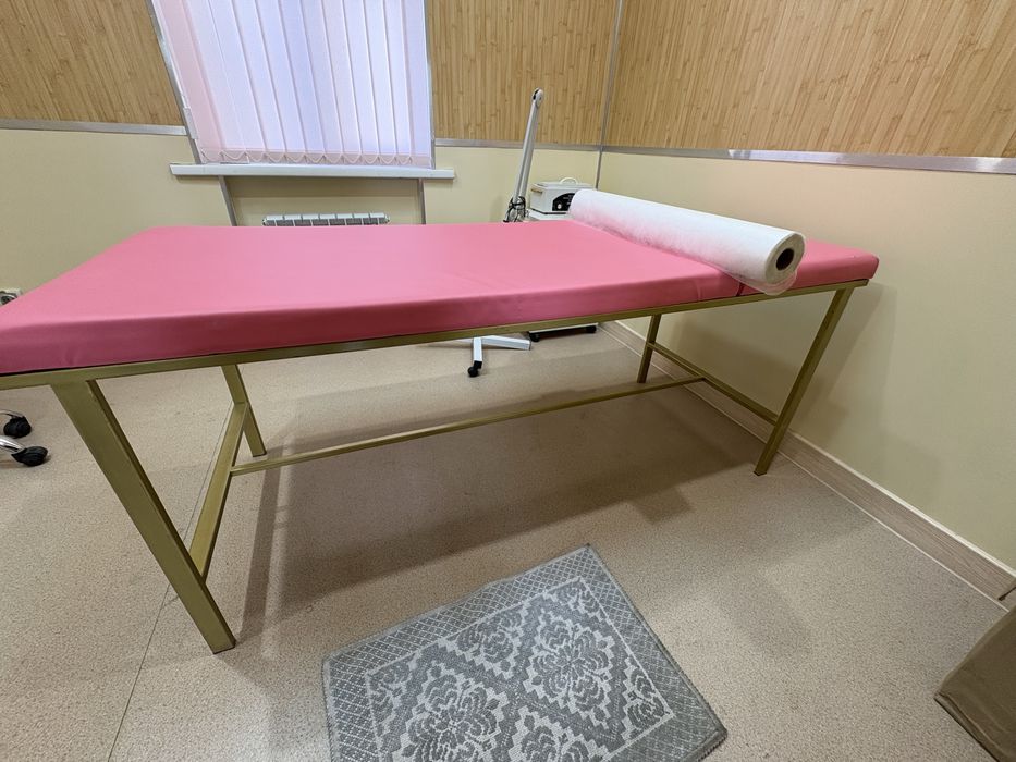 Продам кушетку в хорошем состоянии