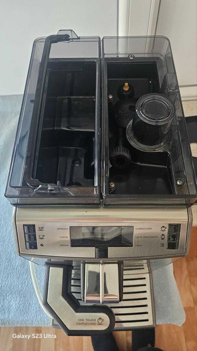 Саеко Lirika 1850W, 15 bar, Керамична мелачка