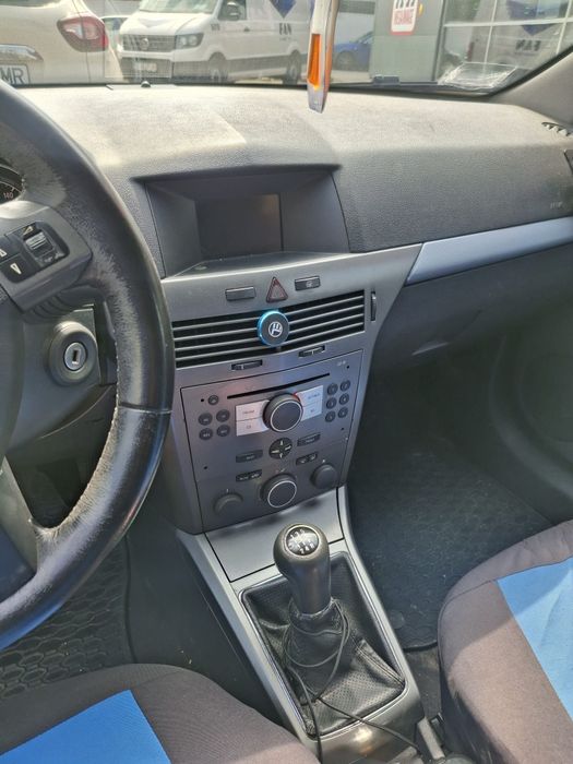 Opel Astra H GTC 1.7 CDTI – 2006 / 237.000 km / Clima / Pilot / Senzori ploaie & lumina