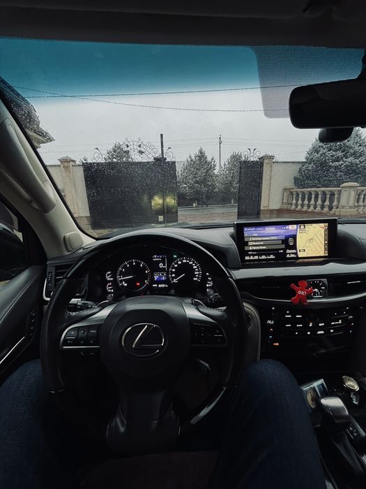 Автопрокат машины LX 570