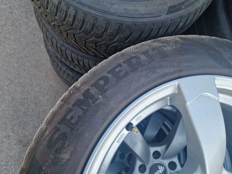 Гуми с Джанти за Мерцедес ГЛЦ w253 235/55 R19 Semperit