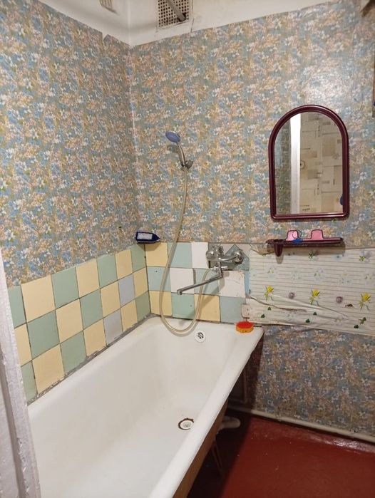 Продам 3-х ком. квартиру на 7 районе