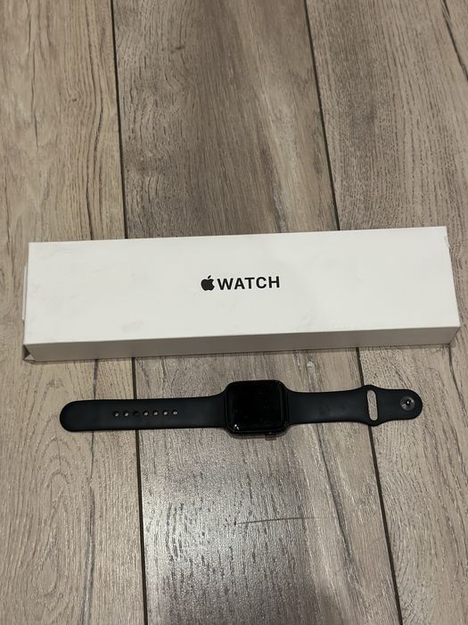 Apple Watch SE 2 (44 mm)