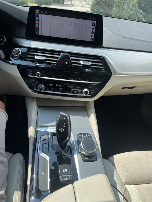 BMW 520D, 190 CP, Luxury Line, an 2017