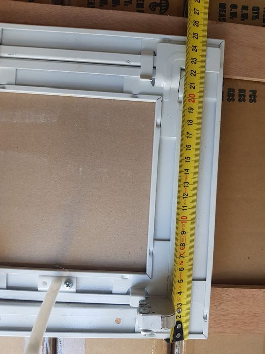 Продаются лючки 20 на 20