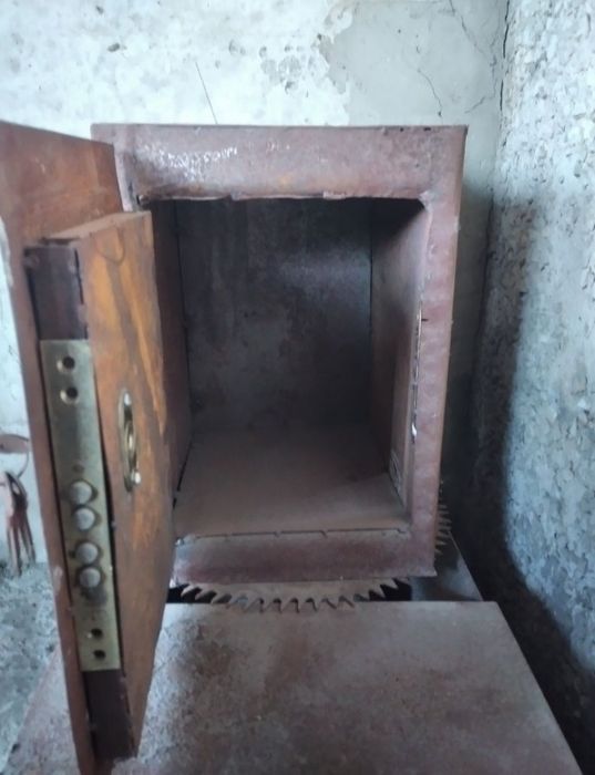 Продам тарелка спутниковая