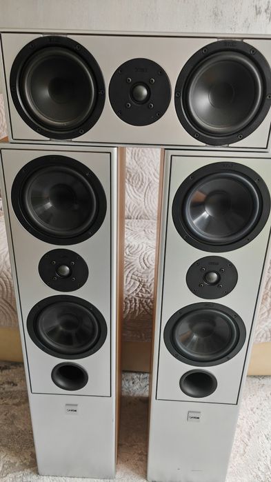 Boxe Canton LE 107 centru Canton LE 105CM