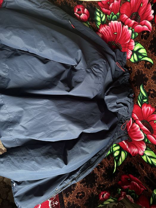 Продам куртку,осень весна