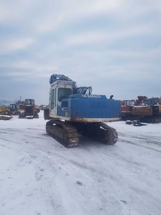 Excavator Liebherr 924  litronic dezmembrez
