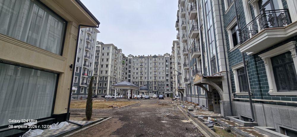 Белтепа палма дом.Срочна продам новый квартира без ремонт.Дом сотилади