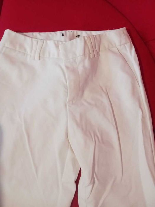 Снежно бял чарлстон на Zara