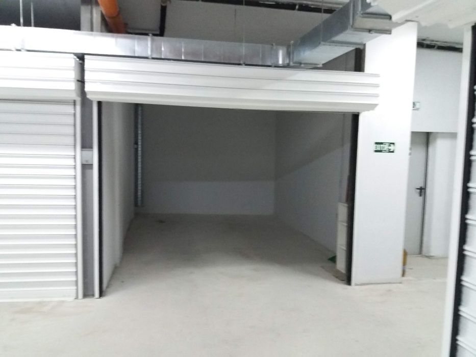Дава се под наем Гараж / Паркомясто в Варна, Електрон - 18 кв.м за 129.54 € - Снимка #4