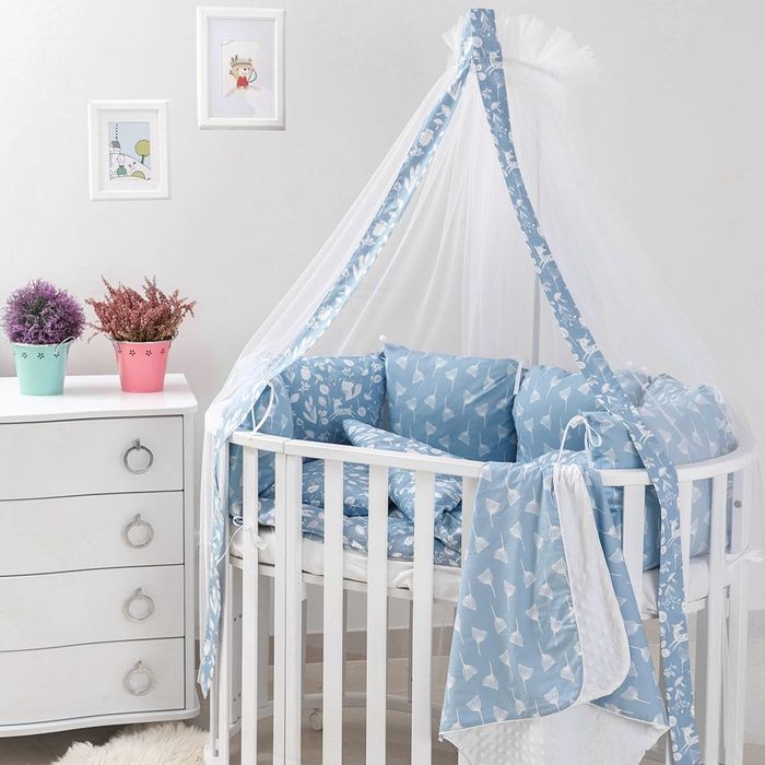 Setul de lenjerie de pătuț pentru bebeluși