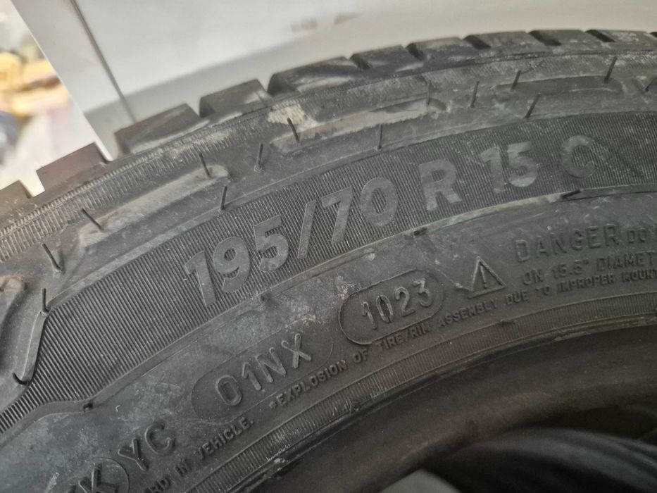 4 Anvelope de VARA - 195/70/15C 104/102R - Michelin Agilis 3 - NOI - DOT 2023 !