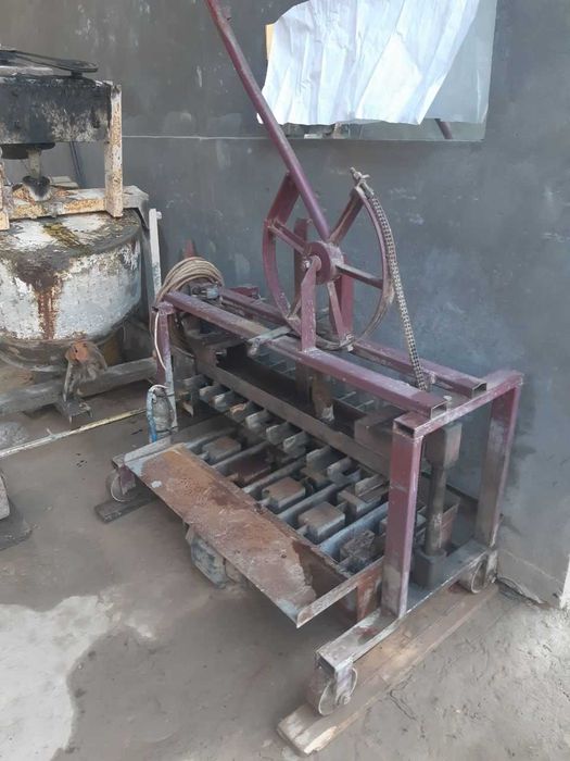 Шлакоблок дасгохи каплект таёр холатда