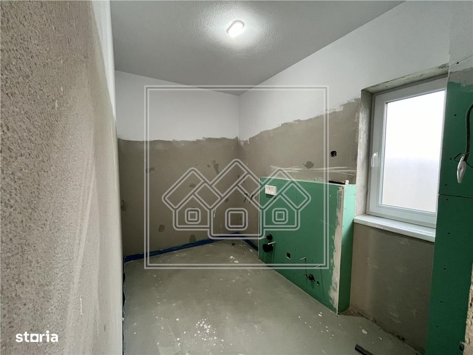 Casa individula de vanzare, 4 camere, la cheie - Turnisor