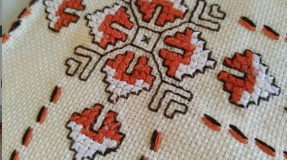 Ръчно ушити карета.