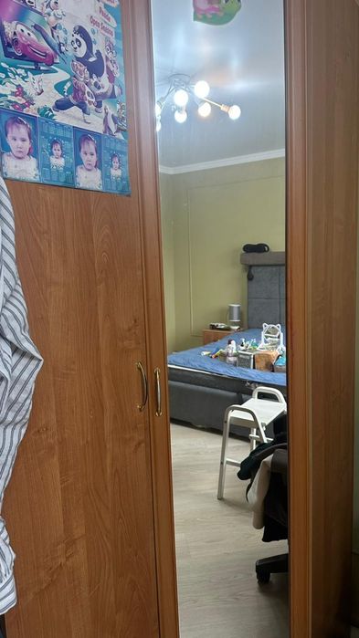 Продам гарнитур спальный