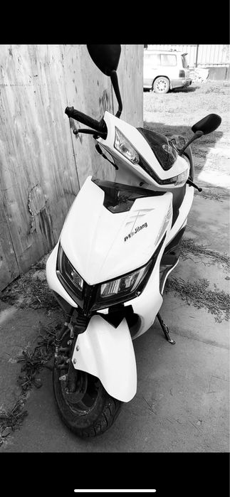 Мопед скутер м8