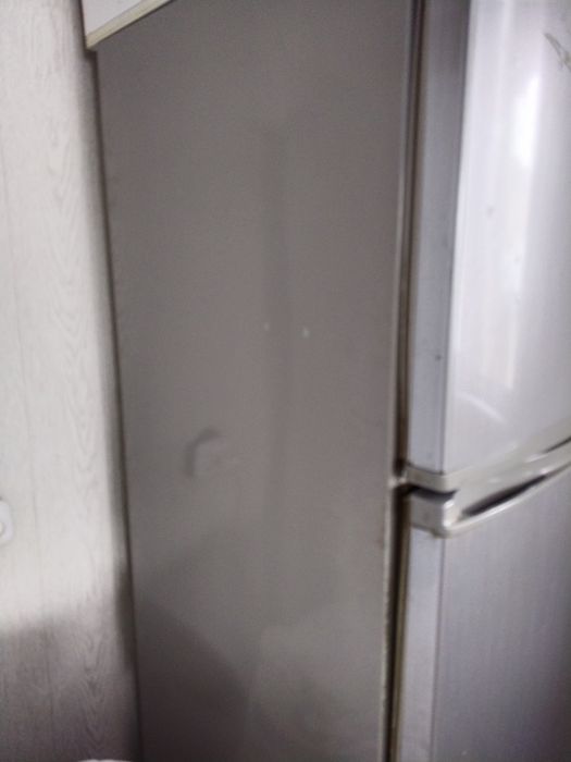 Холодильник samsung