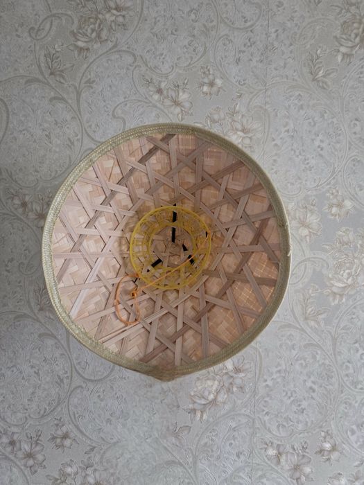 3 шляпы: 2 самбреро и 1 доули