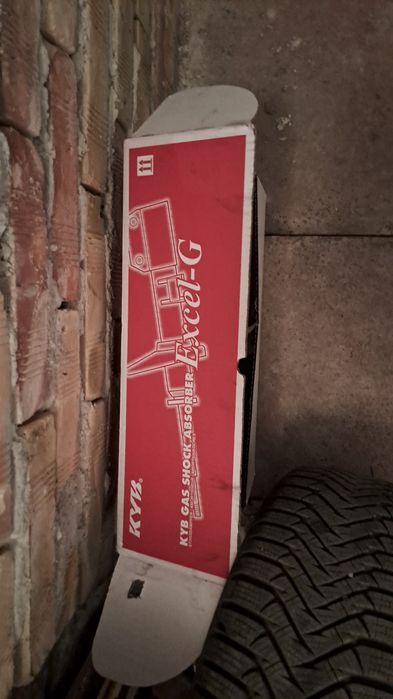 Амортисьори за Passat B8 2014 до 2020