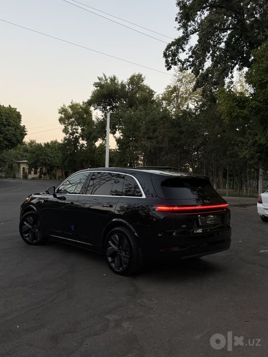 li 7 ultra kraskasi tozza