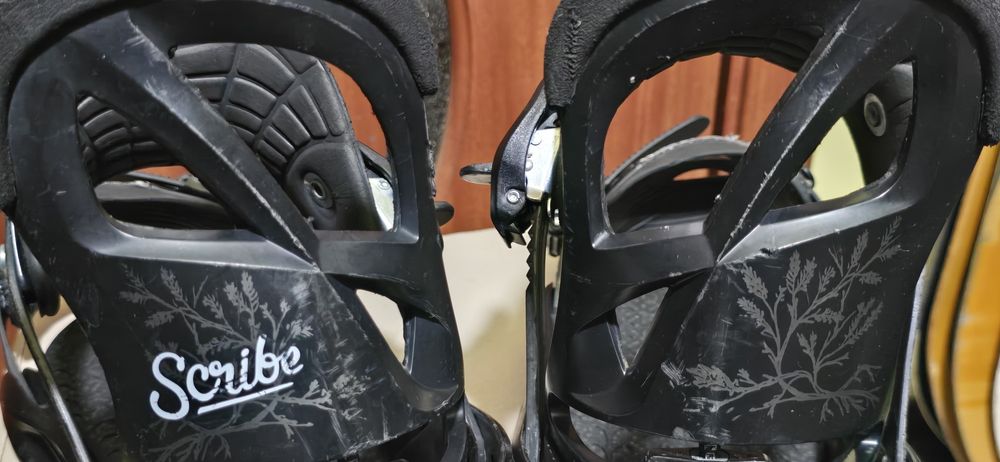 Legaturi snowboard Burton Scribe L