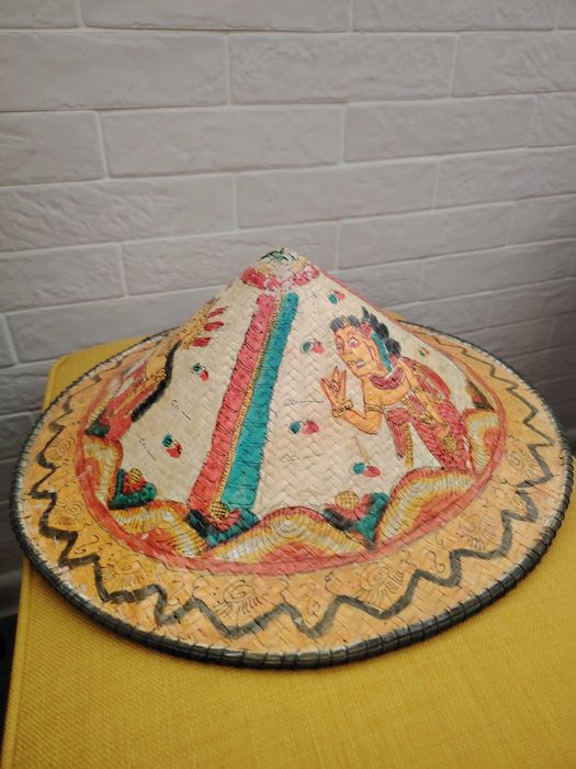 Азиатска сламена шапка