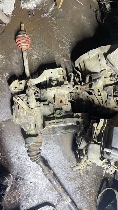 Двигатель 1.8 моно, коробка венто