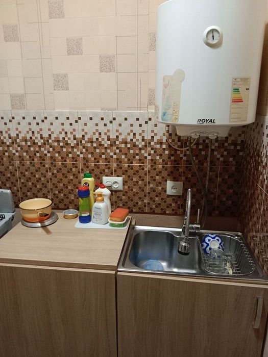 Продается Одна комнатный коттеджный домик. Файзиобад. Ор-р Рисовый баз