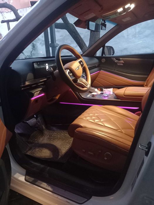 Ginesis Gv80 крутой